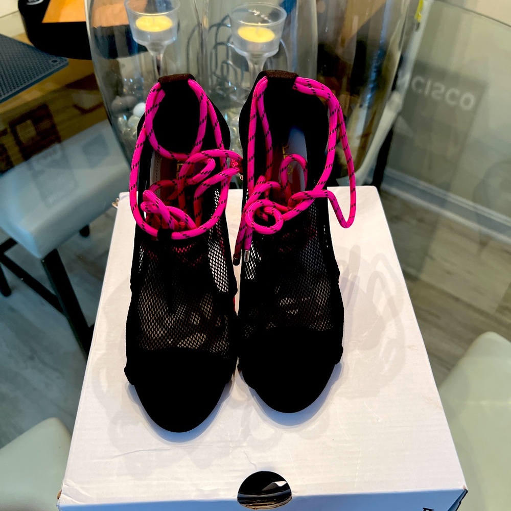 Brand Bew: ALDO Women  high heel shoes